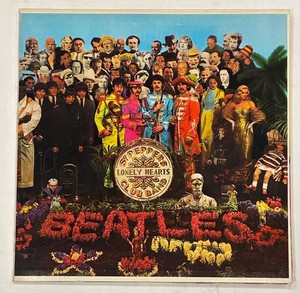 Vintage the Beatles Sgt. Peppers Lonely Hearts Club Band 2-LP MAS-2653
