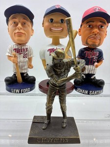Minnesota Twins Tony Oliva, Lew Ford & Johan Santana Mixed Lot