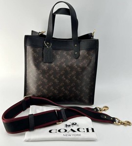 Coach Field Tote 22 Signature Horse and Carriage motif with Dust Bag and Detachable Shoulder Strap - 89413