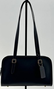 Coach Black Swing Zip Bag - CM565