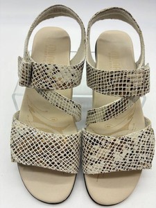 Monroe by Munro American Wedge Sandals Size 6