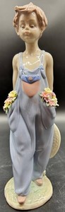 Vintage Lladro 07650 Son Para Ti Pocket Full of Wishes Figurine with Original Box
