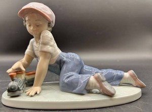Vintage Lladro 07619 All Aboard Porcelain Figurine with Original Box