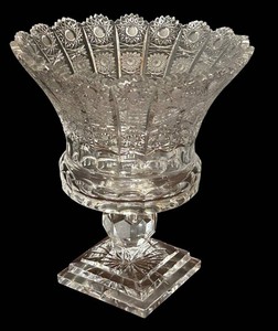 EA - Vintage Brilliant Hand-Cut Crystal Pedestal Centerpiece Bowl - Square Base