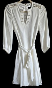 M - Womens Dress - White House Black Market New With Tags Size 00