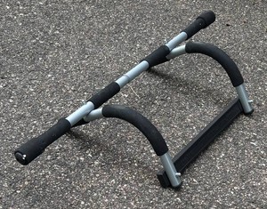 G - Total Body Workout Bar - Iron Gym Pull-Up Bar