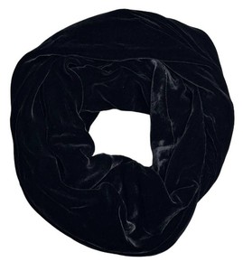 BD - Black Velvet Scarf by Pulju