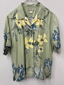 JL - Tommy Bahama 100% Silk Floral Hawaiian Shirt - Size M