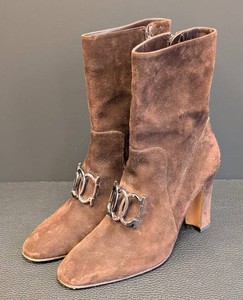 Womens Boots - Vintage Salvatore Ferragamo Brown Suede Size 9