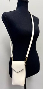 BD - Cell Phone Crossbody Bag - Claire V Camille Cream