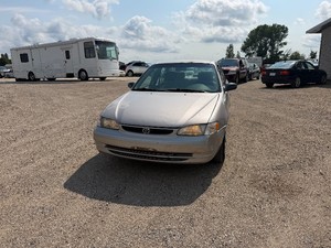 2000 Toyota Corolla