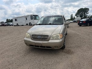 2004 Kia Sedona only 72,033 miles