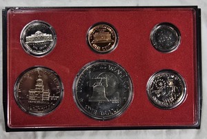 1975 U.S. Mint Proof Set  Six-Coin Set with 17761976 Bicentennial Dollar, Half Dollar & Quarter in Original Holder