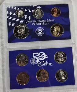 2000 U.S. Mint Proof Set  10 Coins with 5 State Quarters, Original Box & COA