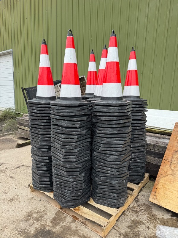 SDLANCH Safety Traffic Cones (TSC)