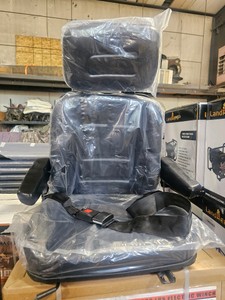 2026 - Unused - FUTURE - luxury equipment seat