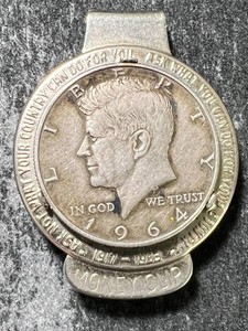 1964 US KENNEDY HALF DOLLAR IN CLIP