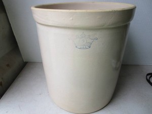 Crown #5 Crock