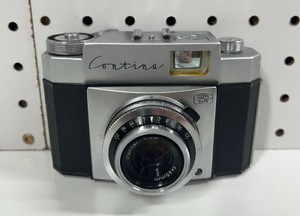 Zeiss Ikon Contina 35mm Compact Camera No scratches on Lens