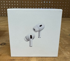 Apple AirPods Pro 2nd Generation New in Box