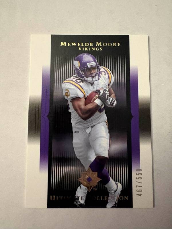 2005 Upper Deck Ultimate Collection Mewelde Moore Rookie Card Serial #d 550