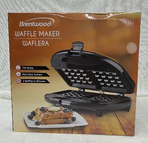 Brand New Brentwood waffle maker 750 W nonstick surface two waffles in minutes