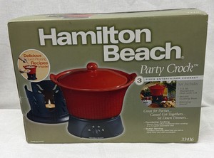 Brand New Hamilton Beach three-piece entertainer cooked party croc