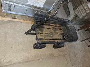 Garden dump cart