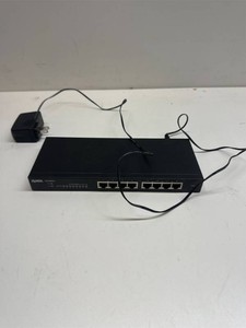 ZyXEL GS1900-8 8-Port Gigabit Smart Managed Ethernet Switch w Power Adapter