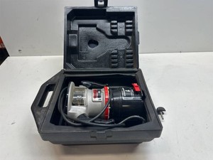 Craftsman 1-12 HP Router 14   Model 315.17492 w Hard Case