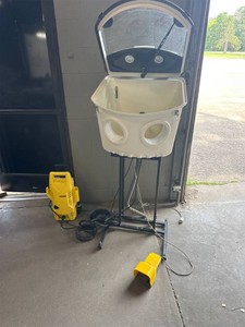 $3600 Industrial Aqueous Parts Washer  Parts Cleaning Machine w Karcher Pressure Washer
