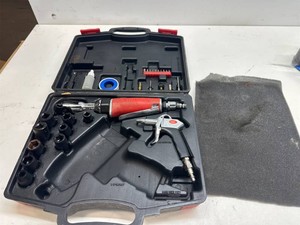 $139 Husky Pneumatic Air Tool Kit   Ratchet, Blow Gun & Sockets   Complete Case