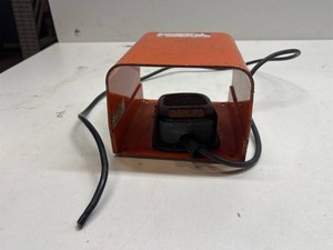 Linemaster Industrial Full-Guard Foot Switch