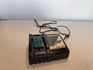 $146 Makita DC18RC 18V LXT Rapid Optimum Battery Charger