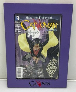 Autographed By Tom Nguyen Framed Catwoman The NEW 52 Dc Comics 2014 Autographed By Artists