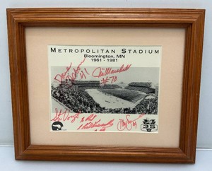 Framed Behind Glass Metrodome Stadium Photo Autographed Dave Osborn, Stu Voigt, Jim Marshall, Tony Dungy And More By 13 x 16