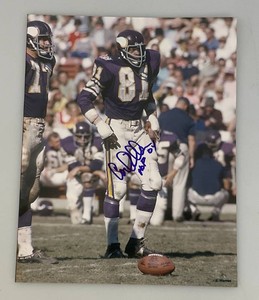 Carl Eller Autographed 8 x 10 Photo