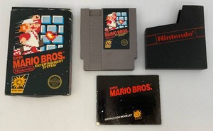1985 Super Mario Bros NES 5 Screw Back Pre-Owned Seems Complete