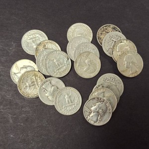 Mixed Lot of (20) Pre-1965 Washington Quarters - 90% silver