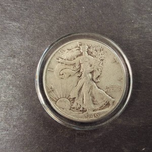 1946 Walking Liberty Half Dollar (90% Silver) in case