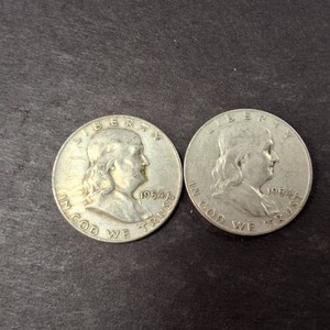 Lot of (2) Franklin Half Dollars 1954 - 90% Silver - Tax Exempt