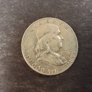 Nice Single 90% Franklin Half Dollar 1957