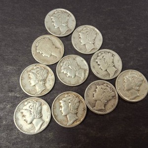 Pre 1940s 90% Silver Mercury Dimes lot of (10) total
