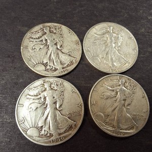 Lot of (4) 1946 Walking Liberty Half Dollars 90% Silver - Cool
