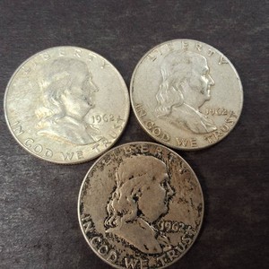 Lot of (3) Franklin Half Dollars ( 1962)