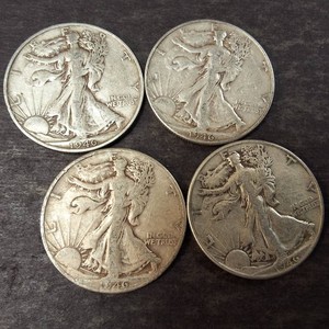 Lot of (4) 1946 Walking Liberty Half Dollars 90% Silver