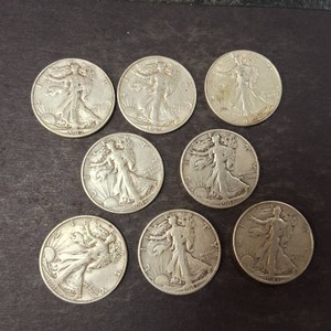 Large Lot of (8) 1947 Walking Liberty Half Dollars 90% Silver