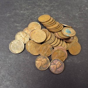 FULL ROLL lot of (50) Count Lincoln Wheat Cents - Circulated Vintage Lincoln Pennnies