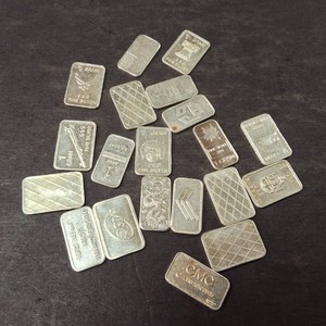 MegaLot of (20) 1 gram bars of .999 fine (pure) silver  Dragon, Liberty Bell, Flag, lots more