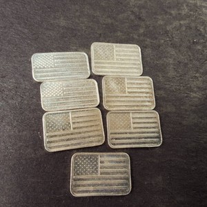Lot of (7) .999 Fine Silver Bars 1 gram each. Patriotic Flags  USA USA